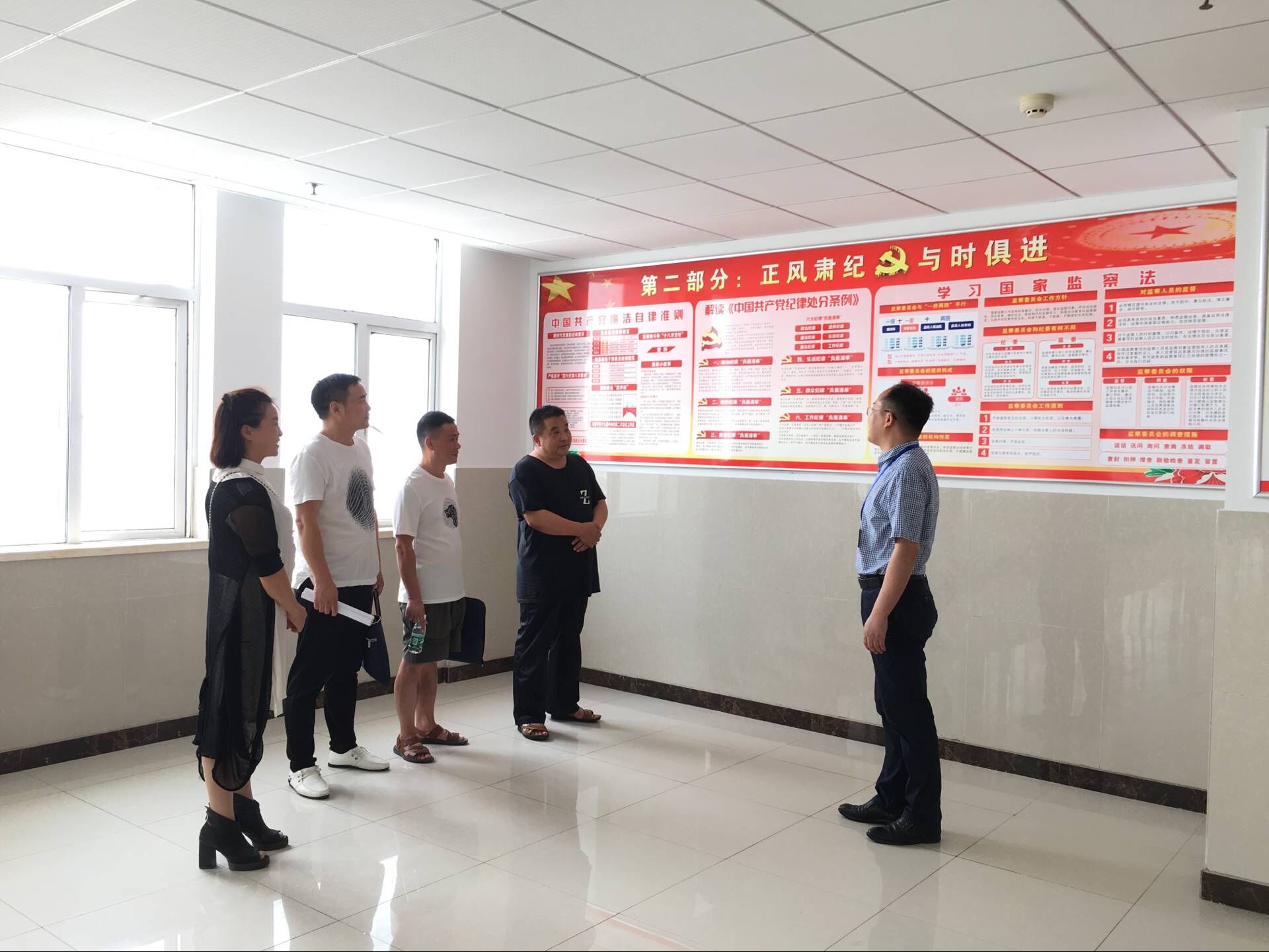 QQ图片20180823163201.jpg