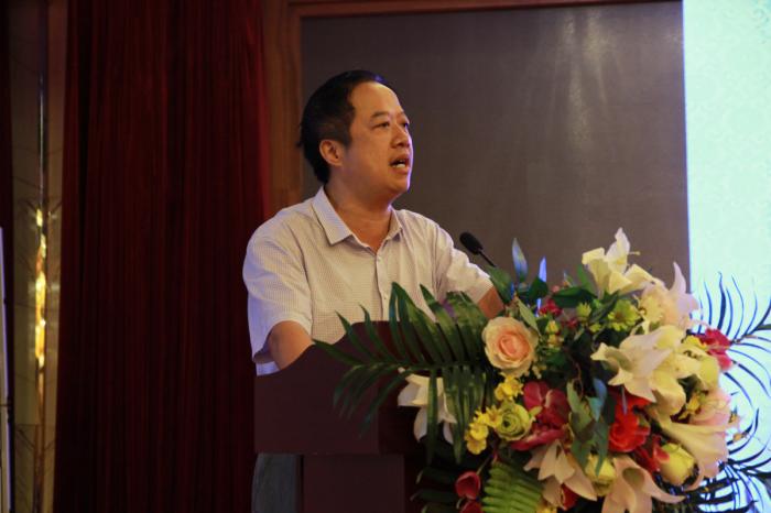 3 湖北省医学会副秘书长宋咏堂教授 致辞 (1).jpg