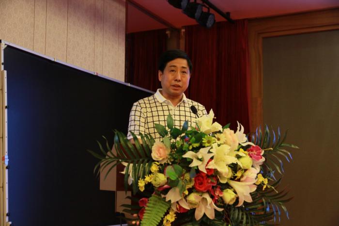 2 天门市卫计委副主任闵永宏致辞.jpg