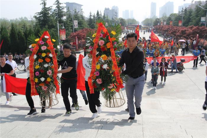 烈士祭奠活动 (2).jpg