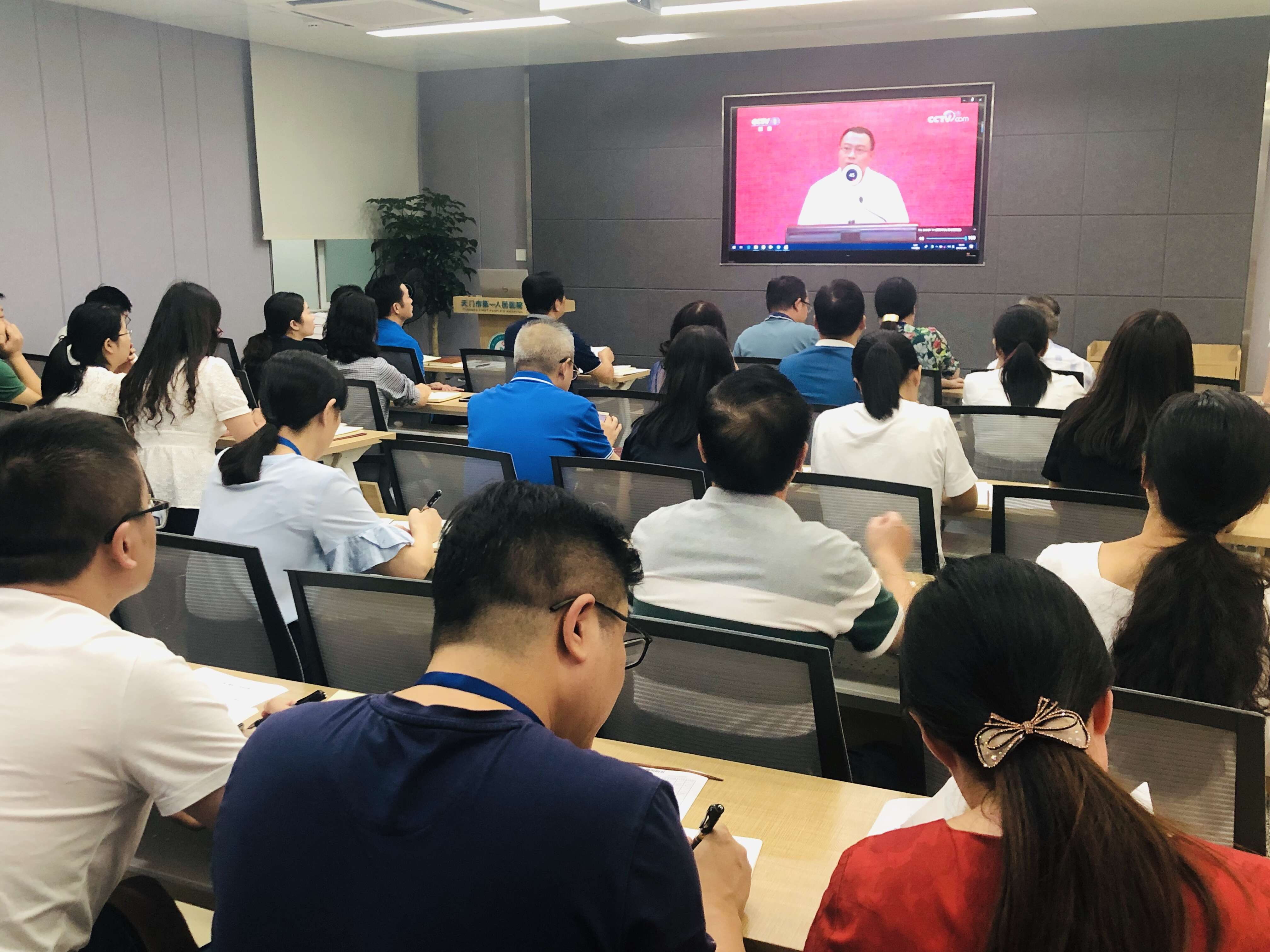 QQ图片20190927171641.jpg