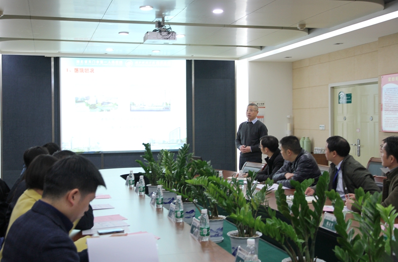 陈友平副院长汇报住培工作_副本.jpg