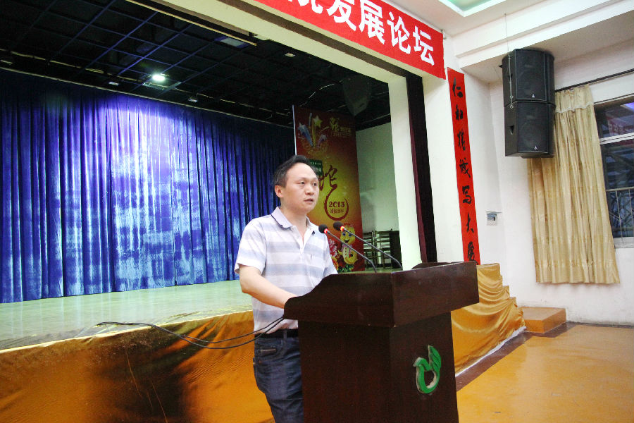 05 医德模范代表、耳鼻咽喉头颈外科主任何本超 演讲2.jpg