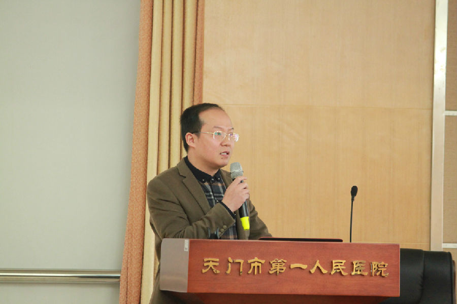 陈伯勋书记作总结发言