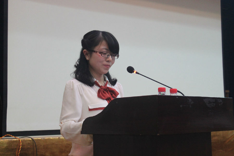 5 临床学院代表陈敏作演讲.jpg